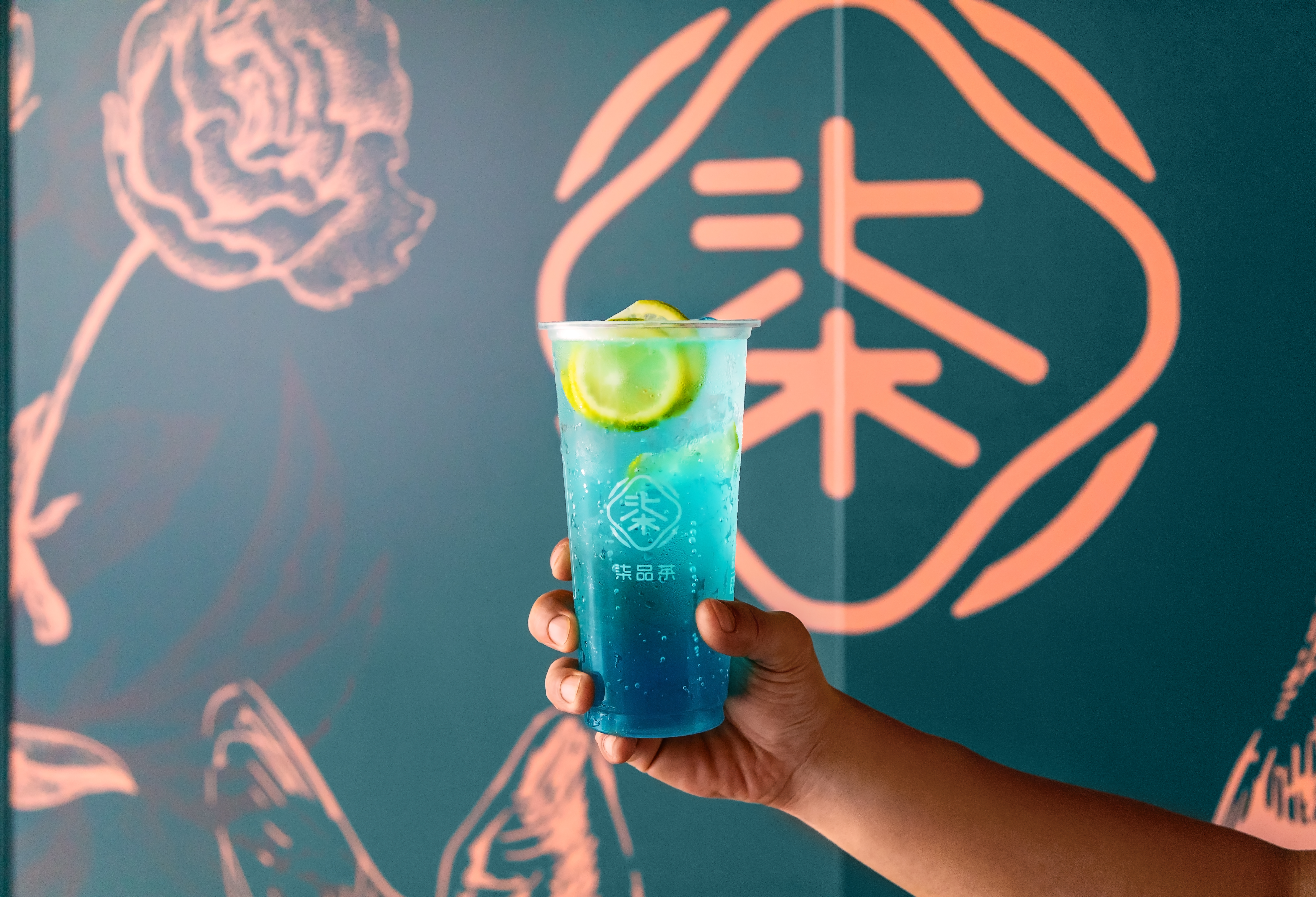 小坪數店面裝潢案例：柒品茶手搖茶飲設計4