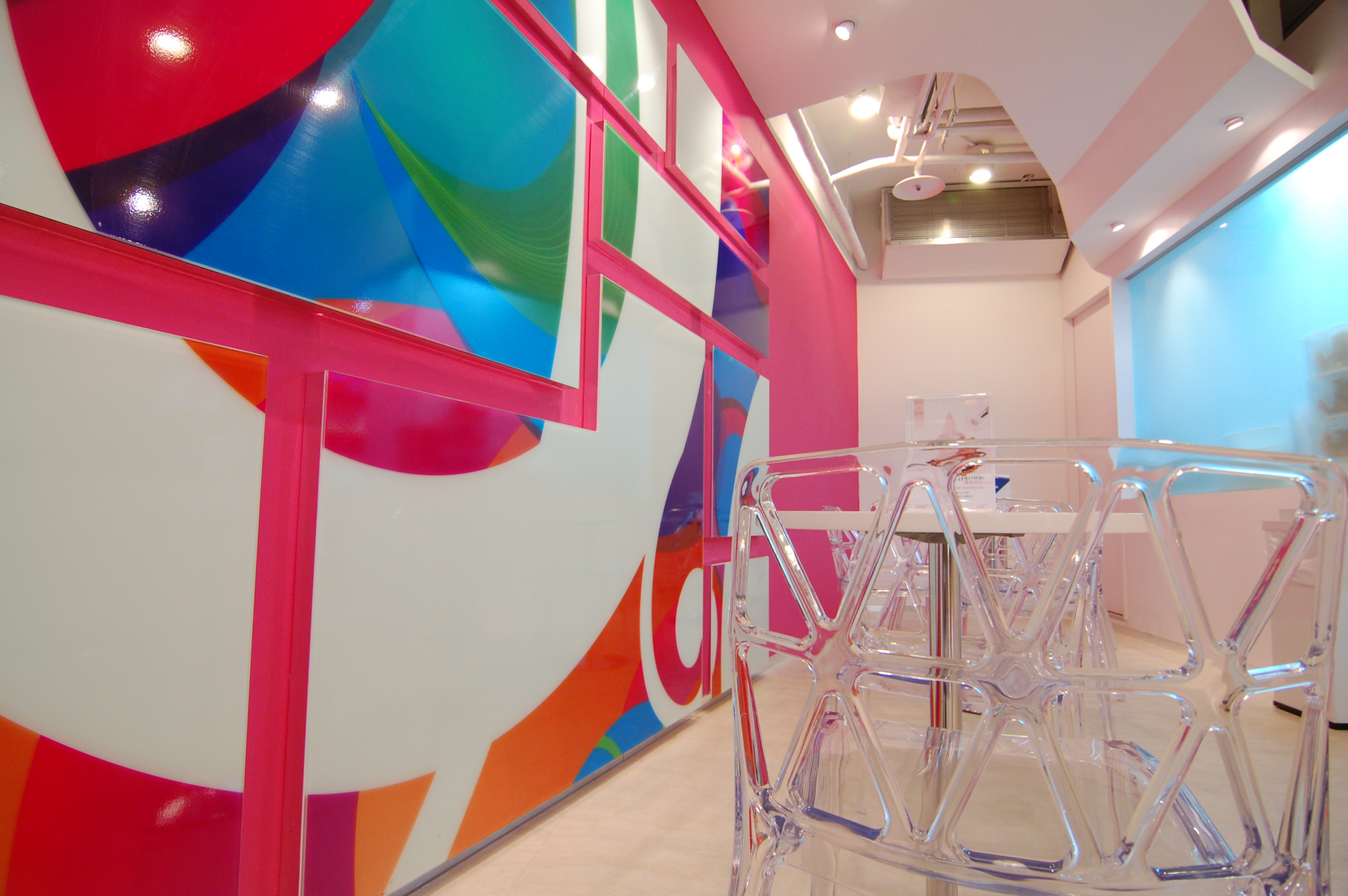 飲料店裝潢色系選擇：色彩豐富的心理要素